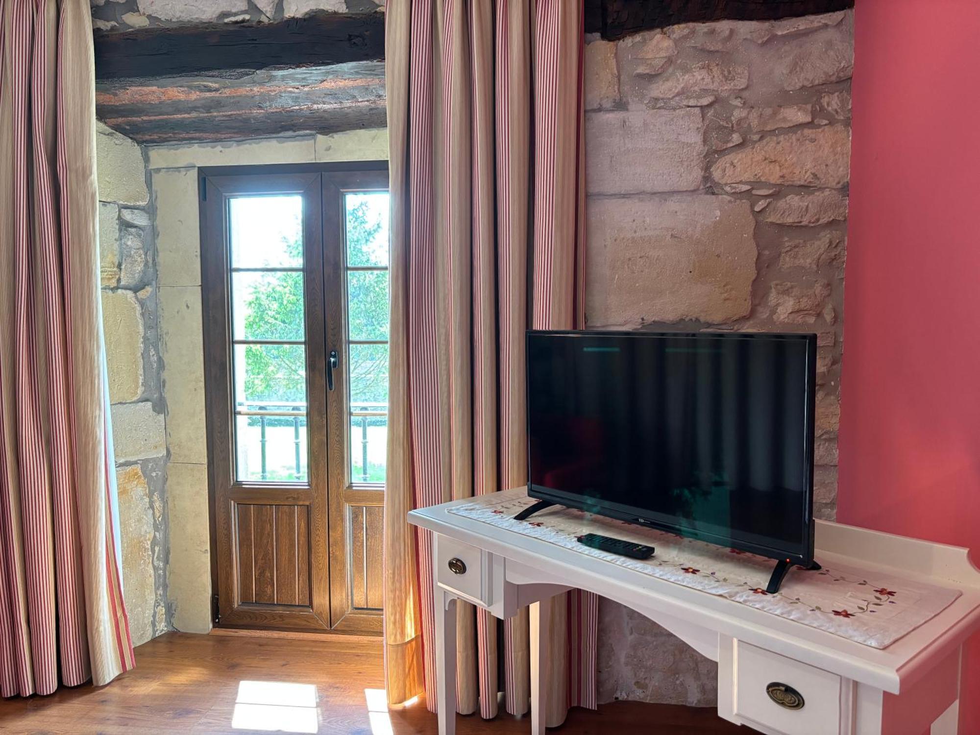 Hotel Casona Los Caballeros Santillana del Mar Kültér fotó