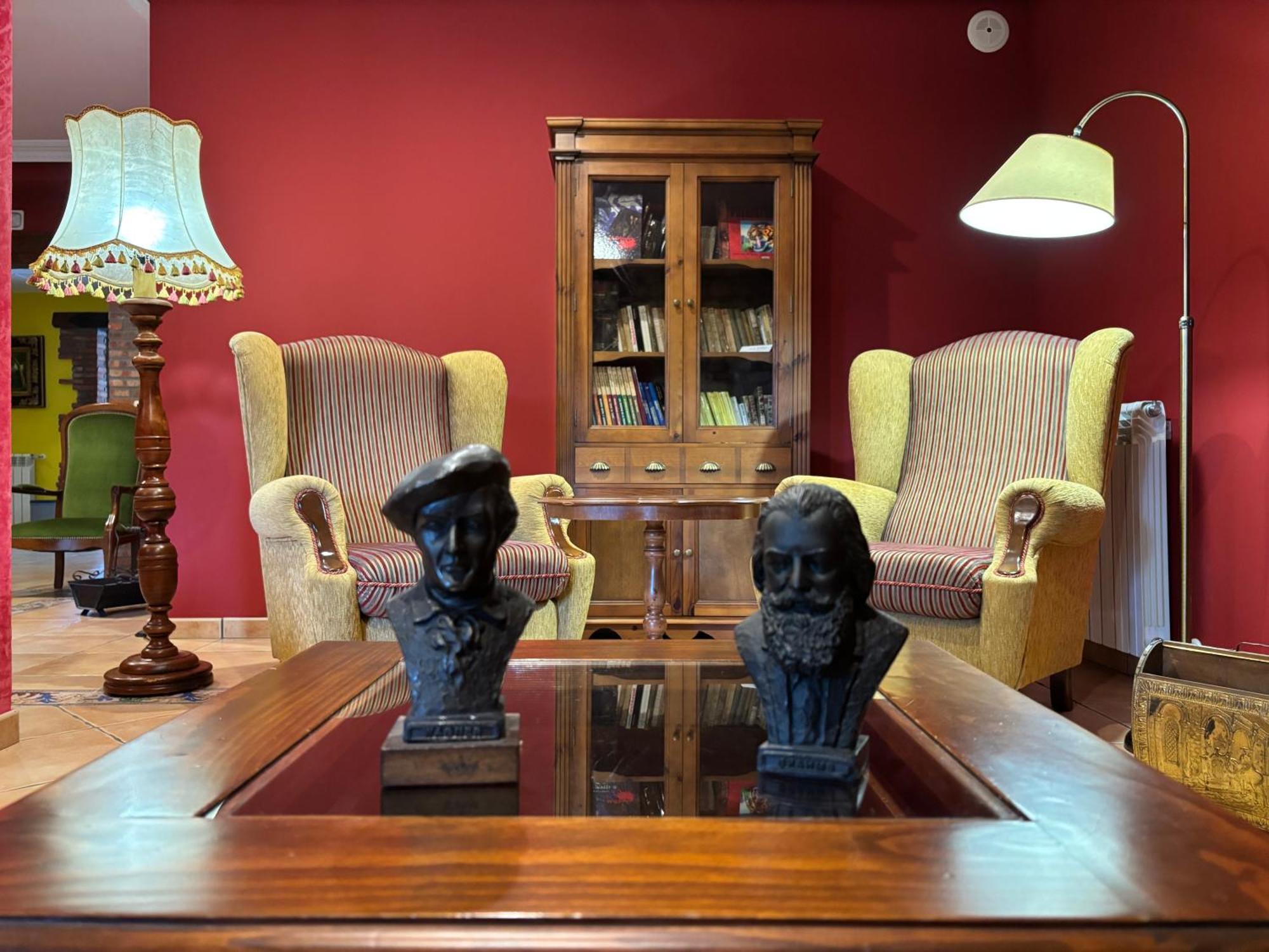Hotel Casona Los Caballeros Santillana del Mar Kültér fotó