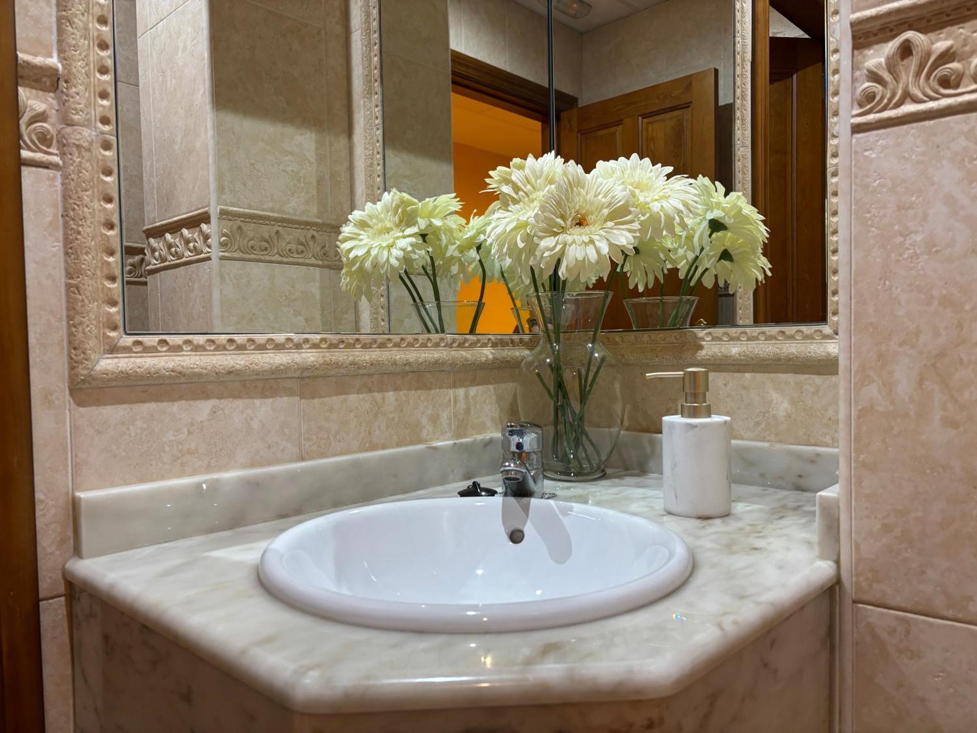 Hotel Casona Los Caballeros Santillana del Mar Kültér fotó